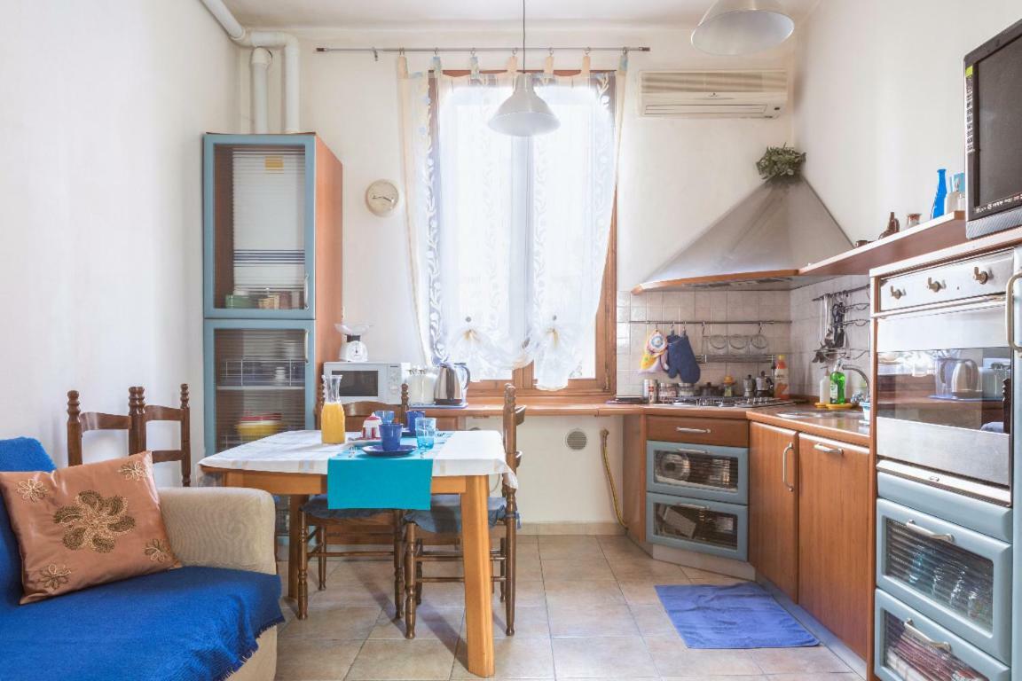 Casa Vacanza Lyudmyla Местре Экстерьер фото